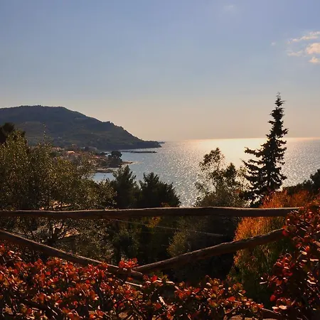 Laura Sea View Apartment